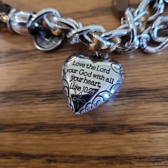 New Boutique necklace Love the Lord your God with all your heart - Picture 11 of 11